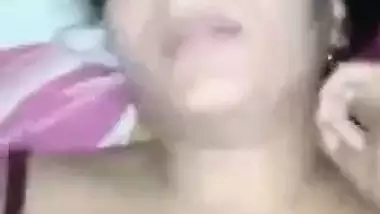 Kinky blowjob and riding of a desi girl in xxx MMS