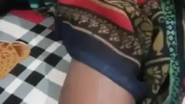 Desi aunty sexy boobs