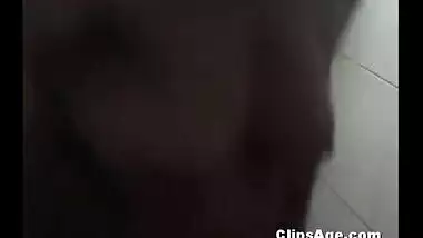 Indian aunt stripping dress and taking bath video clip exposed