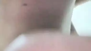 Tamil aunty xxx MMS of a nude lady fucks on a live stream