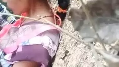 Bhabhi Outdoor fucking