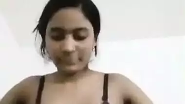 Desi cute girl sexy body