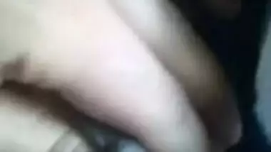 Paki Babe Noreen Boob Show n BJ 2 BF in Car wid Urdu Audio