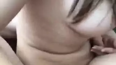 babe doin handjob
