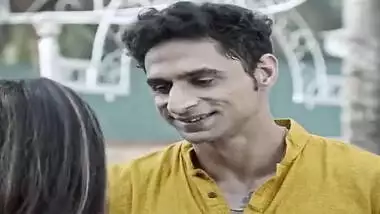 Khote Wali Girlfriend Ko Bech Diya