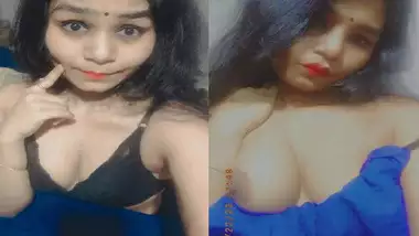 Xxx Hapcy Videos - Desi Girl Selfie Video Making In Bathroom 2 ihindi porn
