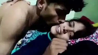 Horny Desi young couple in home sex act on cam