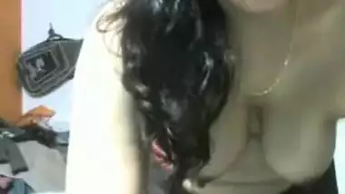 Sexy Indian female with red lips dancing absolutely nude on the camera