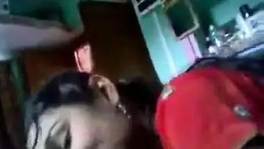 Desi Hot Ladki Enjoying Her First Sex