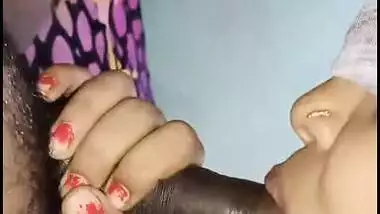 Desi Bhabhi Blowjob