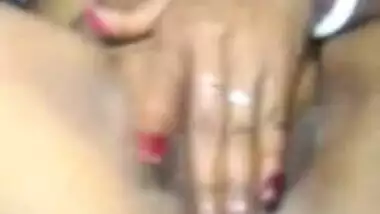 Kolkata Bhabhi fingering pussy thinking of someone special