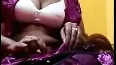 Desi Beautiful Girl Showing Her Boob on Imo video call-3