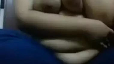 Young woman takes shirt off and exposes saggy boobies in Desi web-show