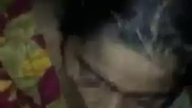 Desi maid sucking 10-pounder and then having sex with abode owner