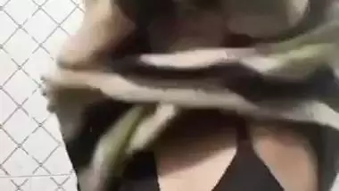 Bengali girl striptease nude viral bath recorded