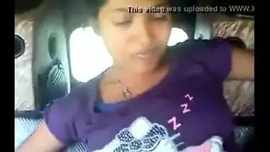 Mallu college girl having sex in an auto