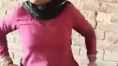 Devar Bhabhi Caught By Village People while Fucking 6 Clip Merged into single File