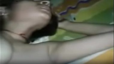 Indian Sex Jizzideo - Chennai College Girl First Time Blowjob And Sex ihindi porn