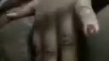 Busty Desi Bhabhi touches XXX pussy after demonstrating her boobs