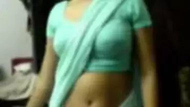 Sxivdocom - Pretty Indian Babe A Home ihindi porn