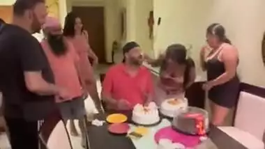 Sardarji having fun with foreign friends part 1