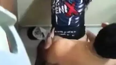 BF ke dosto Ne chup ke Dono ki Sex MMS bana daali