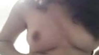 Akku Anjali